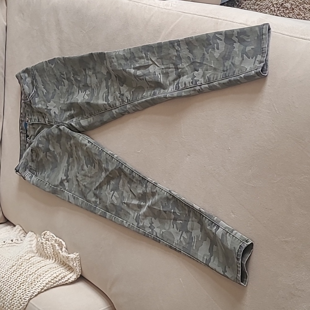 Arizona Jeans  camouflage skinny jeans/jeggings